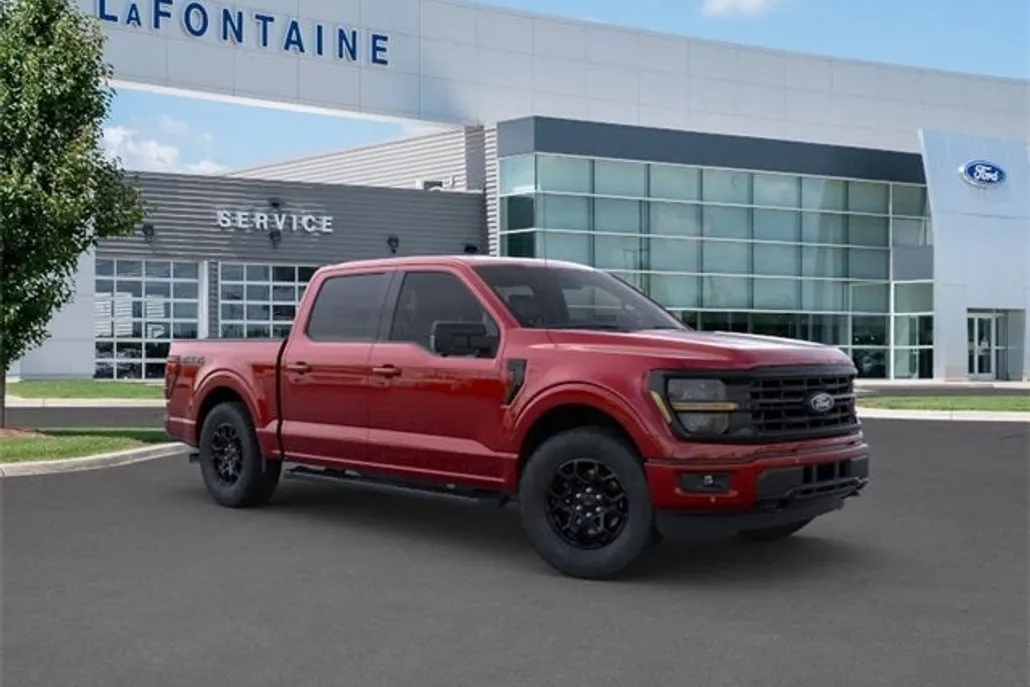 2025 Ford F-150 XLT photo 1