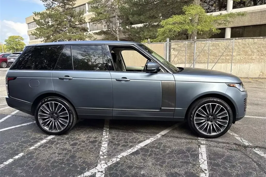 2020 Land Rover Range Rover Autobiography photo 1