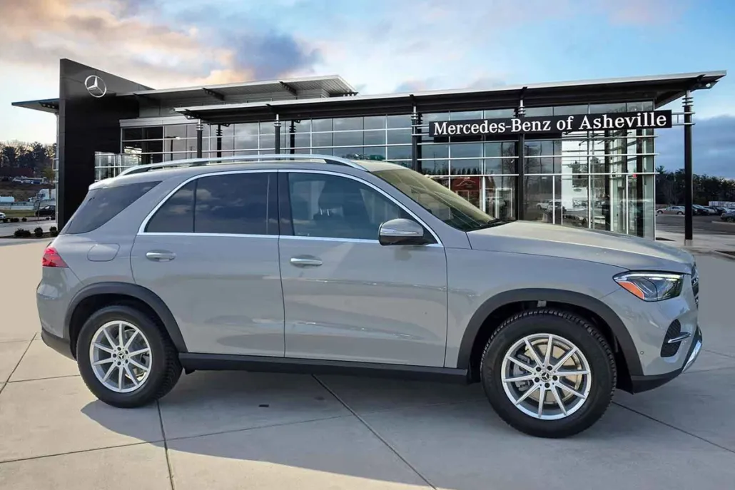 2025 Mercedes Benz GLE 350 4MATIC photo 1