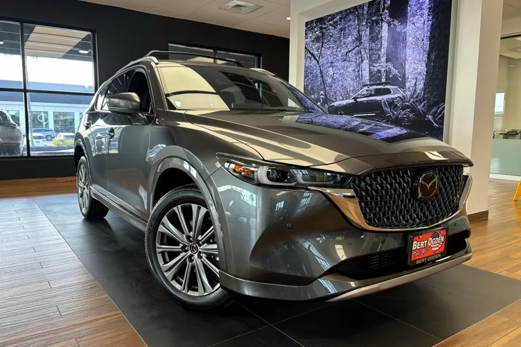 2025 Mazda CX-5 2.5 Turbo Signature photo 1
