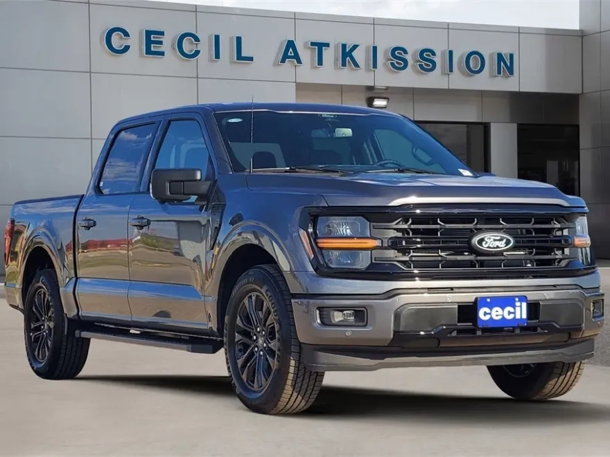 2025 Ford F-150 XLT photo 1