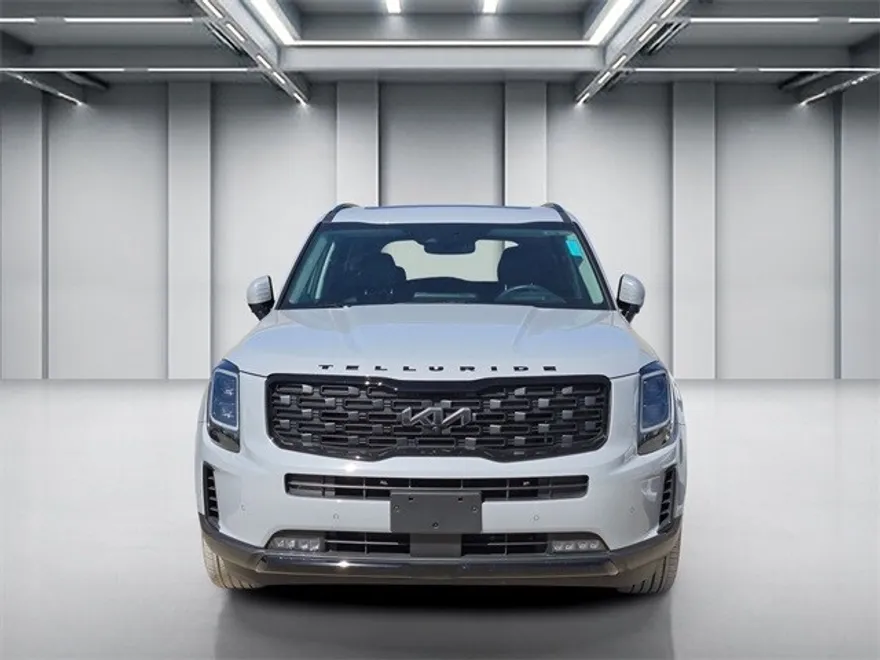 2022 Kia Telluride SX photo 1