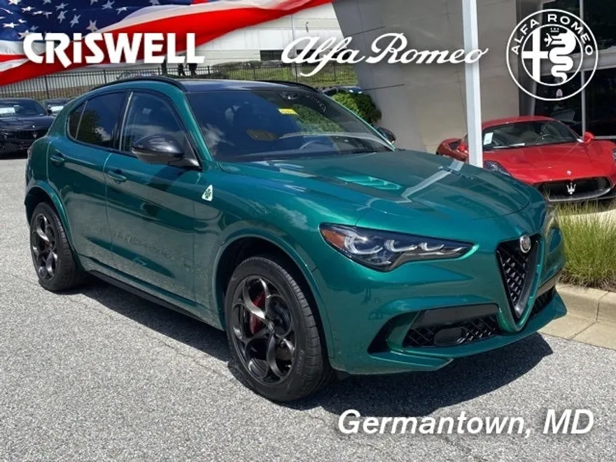 2024 Alfa Romeo Stelvio Quadrifoglio photo 1
