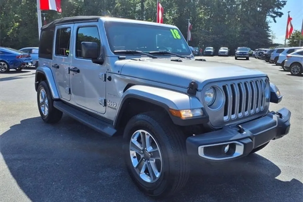 2018 Jeep Wrangler Unlimited Sahara photo 1
