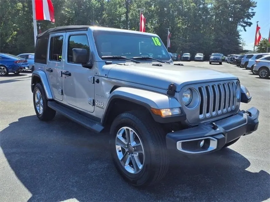 2018 Jeep Wrangler Unlimited Sahara photo 1