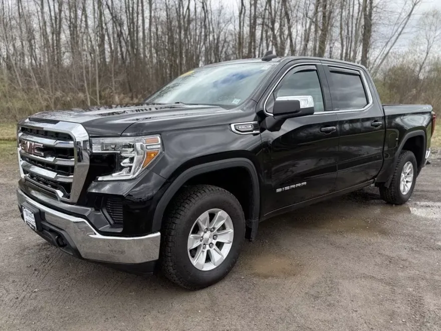 2020 Gmc Sierra 1500 SLE photo 1