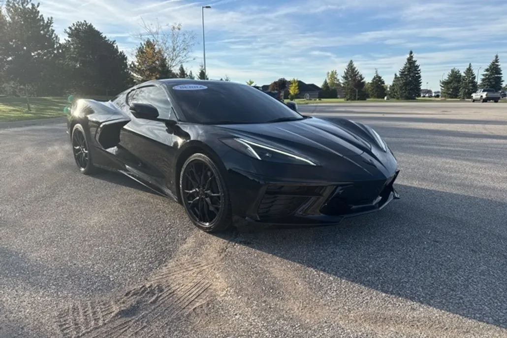 2023 Chevrolet Corvette Stingray 2LT photo 1
