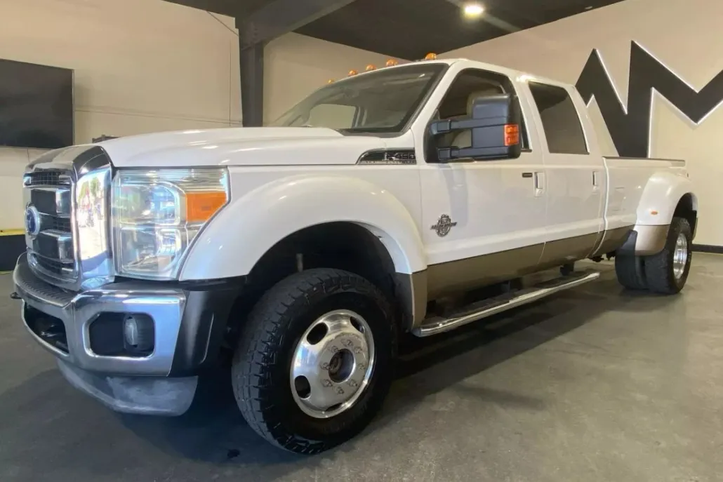 2011 Ford F-450 photo 1