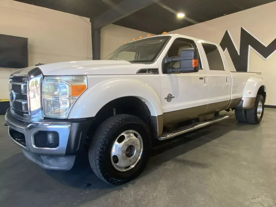 2011 Ford F-450 photo 1