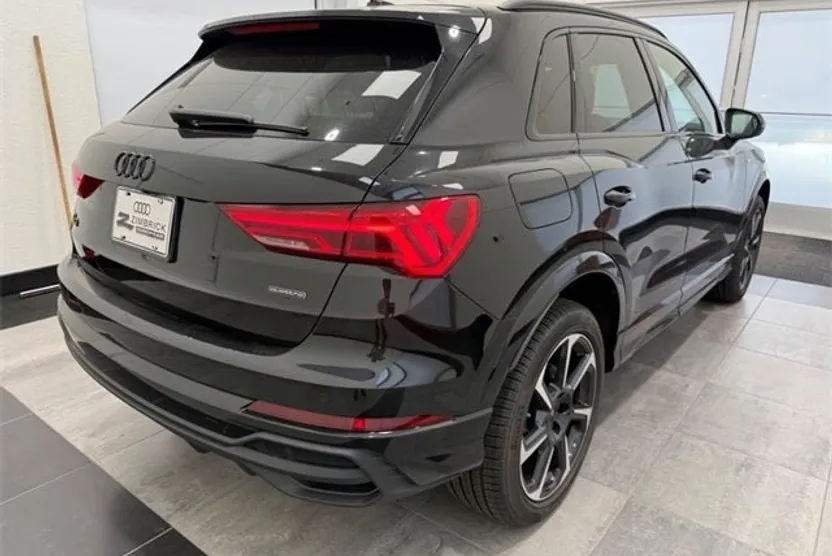 2025 Audi Q3 Premium Plus S line photo 1