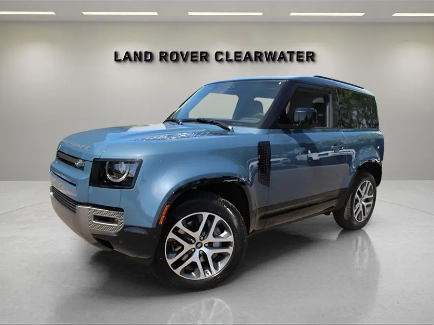 2025 Land Rover Defender 90 X-Dynamic SE photo 1