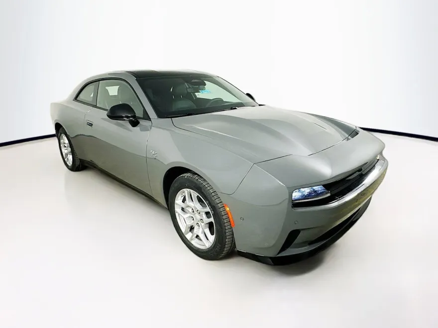 2025 Dodge Charger Daytona R/T photo 1