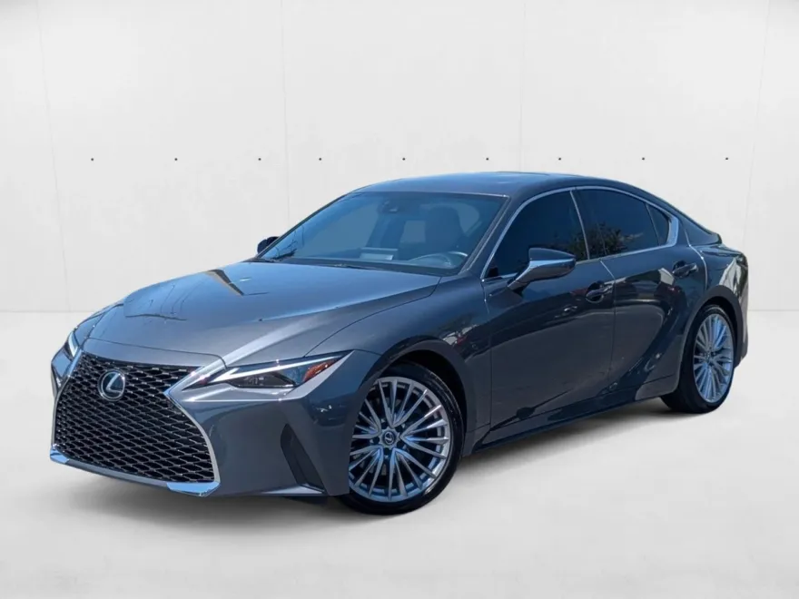 2024 Lexus IS 300 photo 1