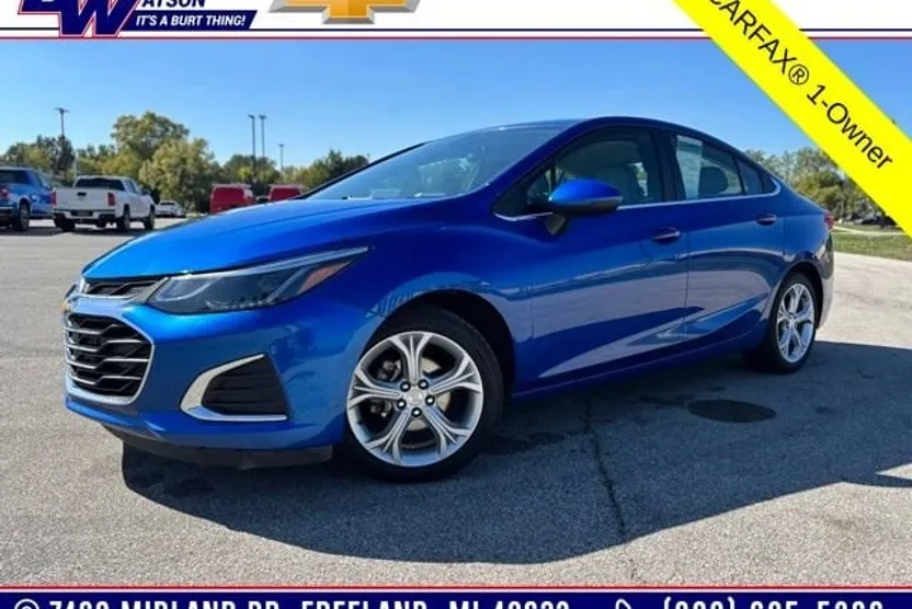 2019 Chevrolet Cruze Premier photo 1