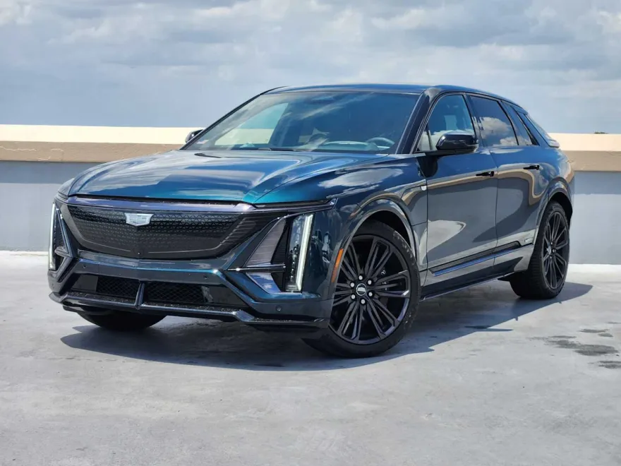 2026 Cadillac Lyriq photo 1