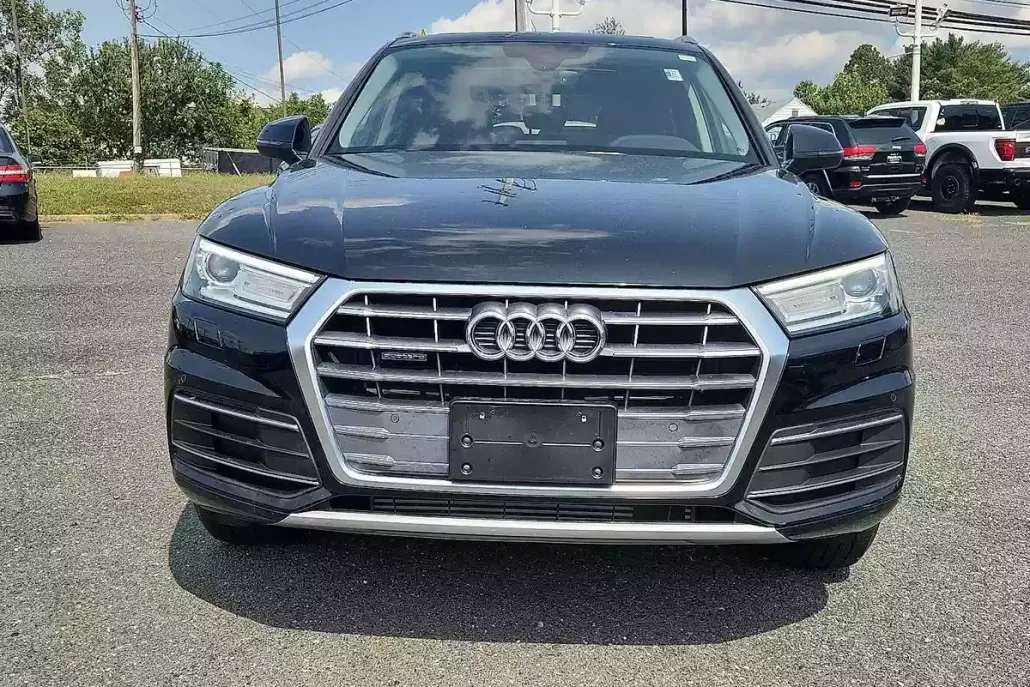 2020 Audi Q5 Premium photo 1
