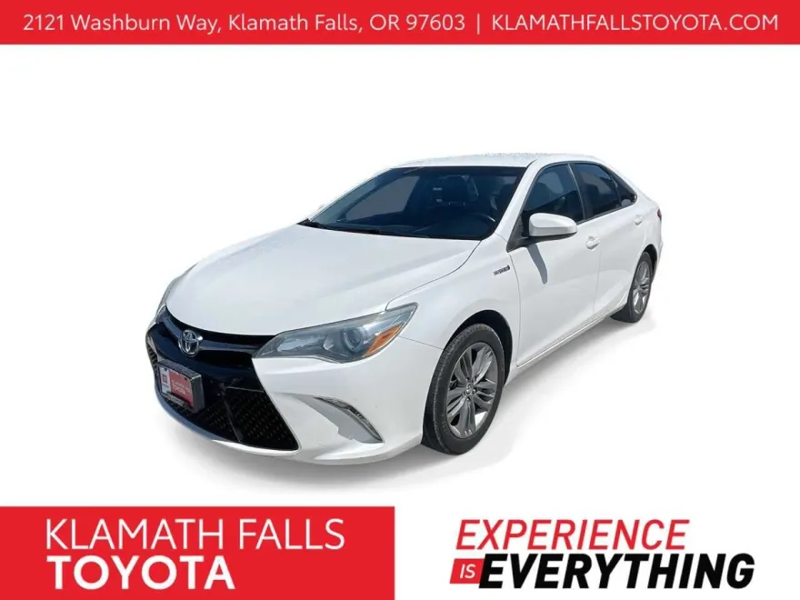 2016 Toyota Camry Hybrid SE photo 1