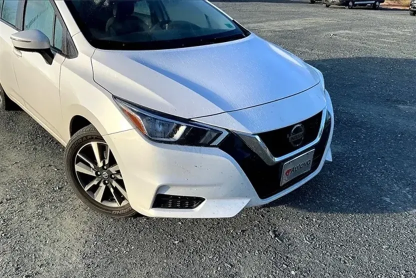 2021 Nissan Versa 1.6 SV photo 1