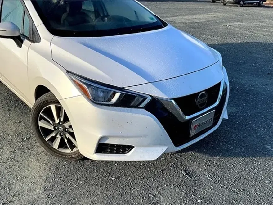 2021 Nissan Versa 1.6 SV photo 1