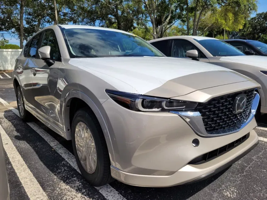 2025 Mazda CX-5 2.5 S Preferred photo 1