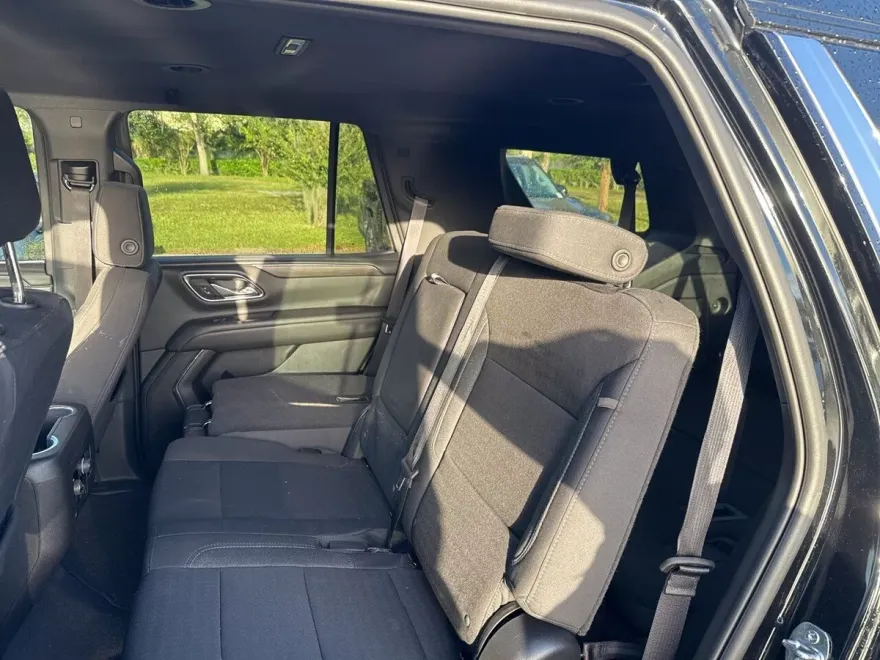 2024 Chevrolet Tahoe LS photo 1