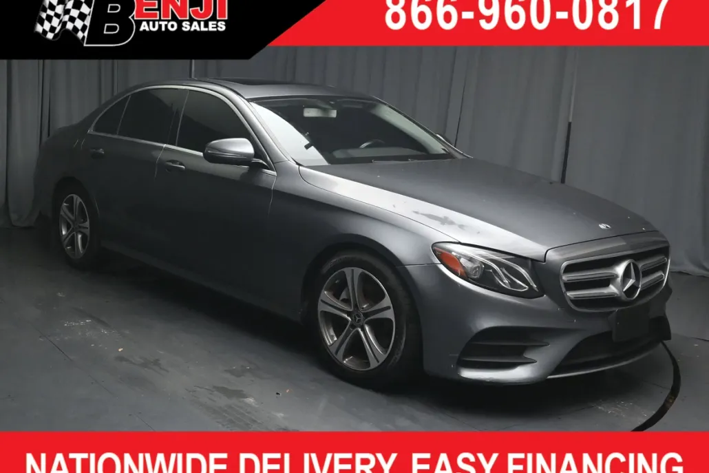 2019 Mercedes Benz E 300 photo 1