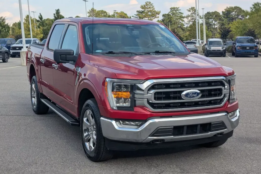2022 Ford F-150 XLT photo 1
