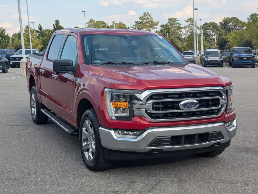 2022 Ford F-150 XLT photo 1