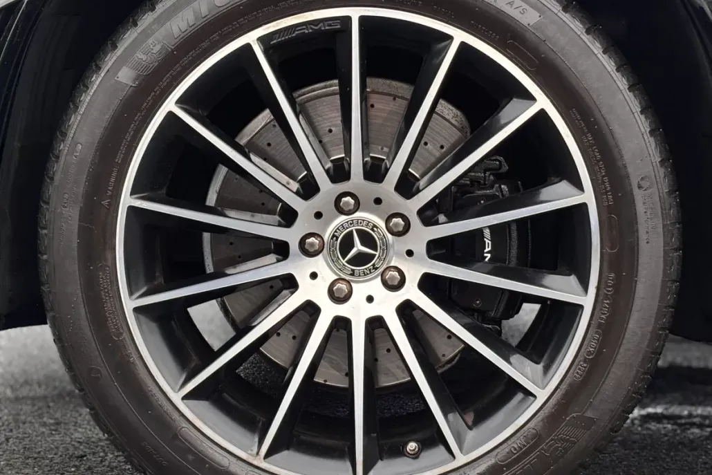 2020 Mercedes Benz GLE 450 4MATIC photo 1