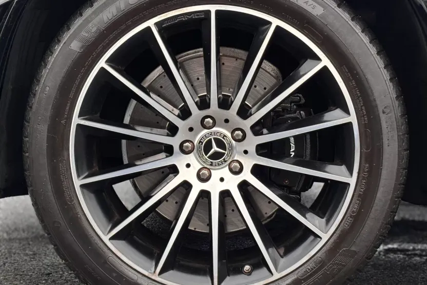 2020 Mercedes Benz GLE 450 4MATIC photo 1