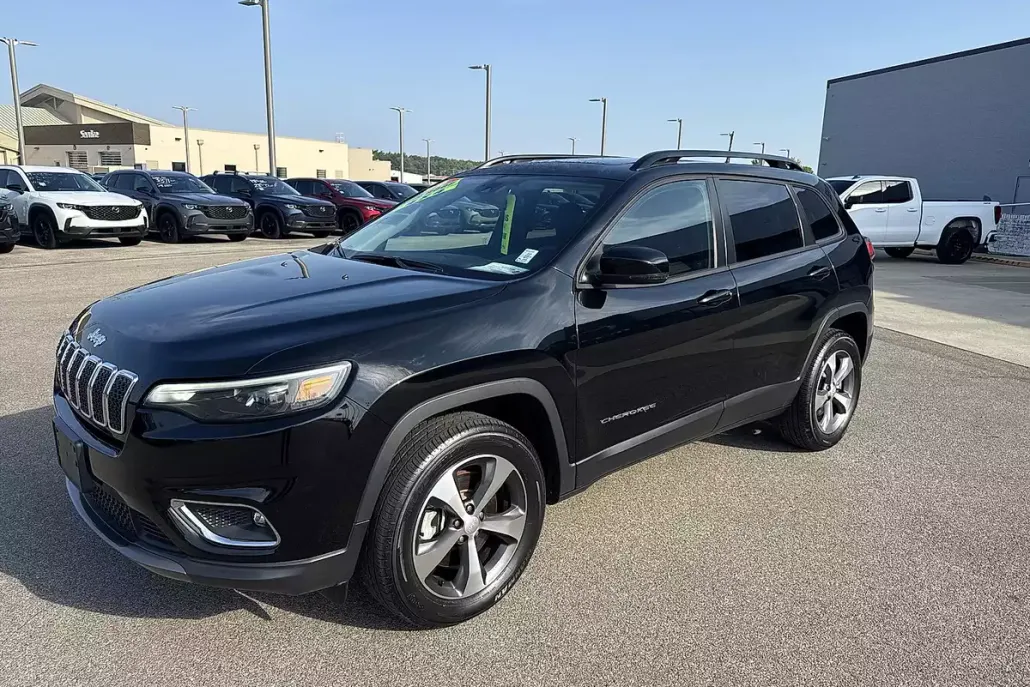 2022 Jeep Cherokee Limited photo 1