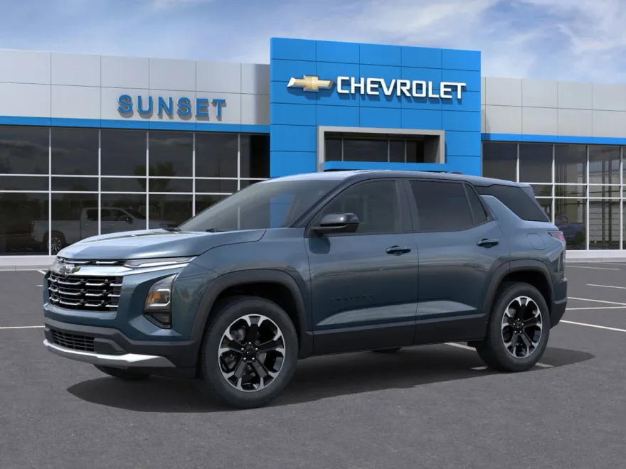 2026 Chevrolet Equinox LT photo 1