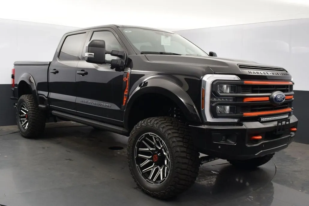 2024 Ford F-250 Harley-Davidson Edition photo 1