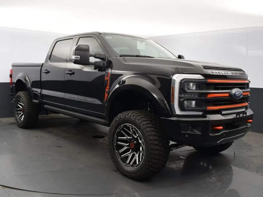 2024 Ford F-250 Harley-Davidson Edition photo 1