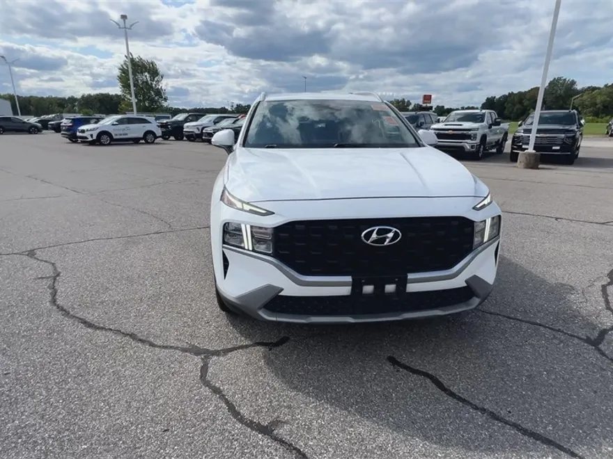 2023 Hyundai Santa Fe SEL photo 1