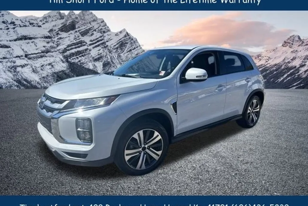 2024 Mitsubishi Outlander Sport ES LE SE photo 1