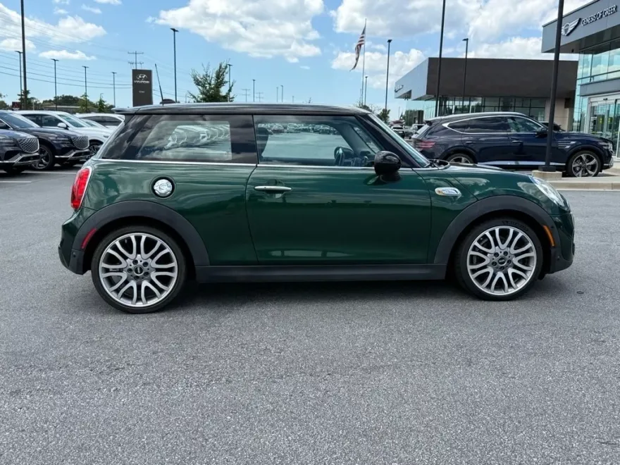 2018 Mini Cooper 2 Door Hardtop S photo 1