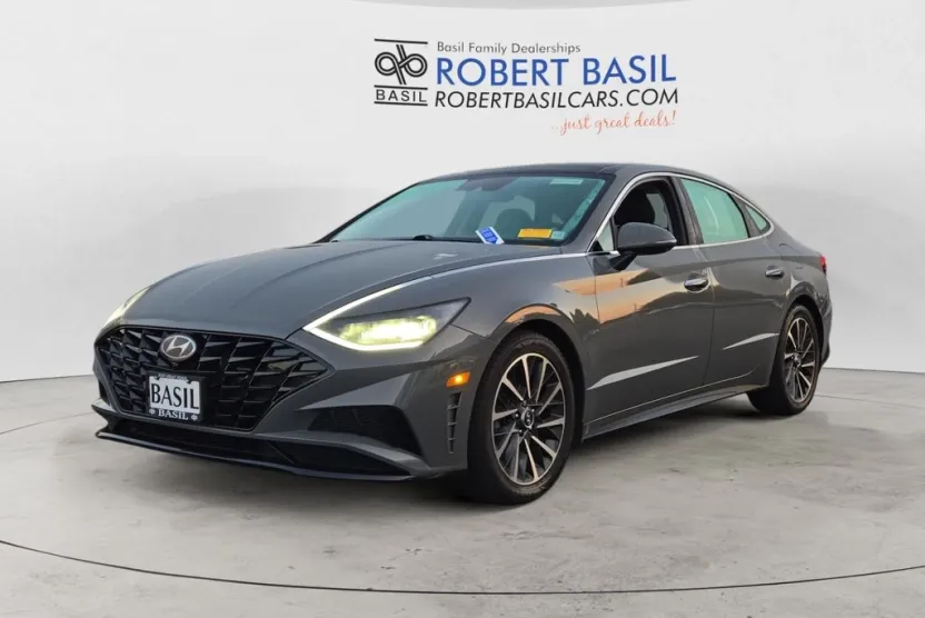 2022 Hyundai Sonata Limited photo 1