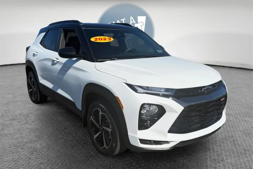 2023 Chevrolet Trailblazer RS photo 1