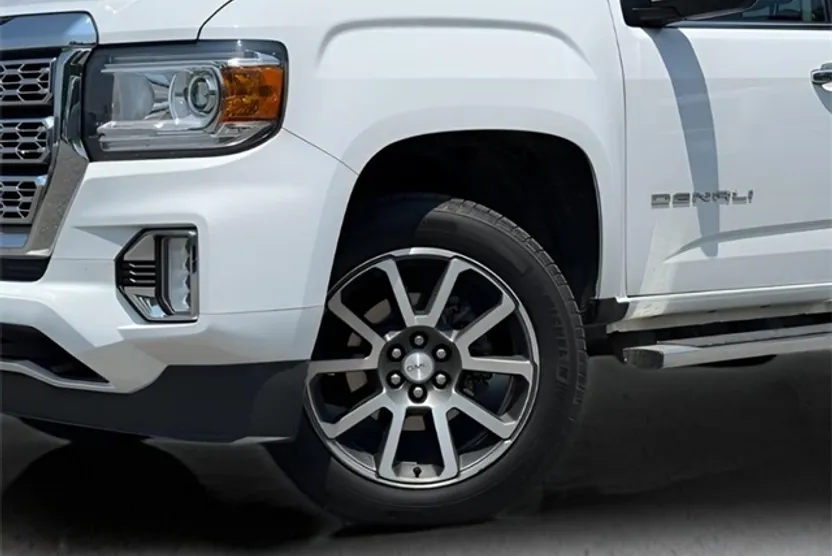 2021 Gmc Canyon Denali photo 1