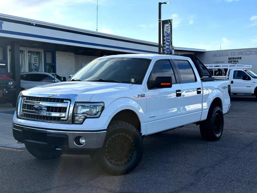 2013 Ford F-150 XLT photo 1