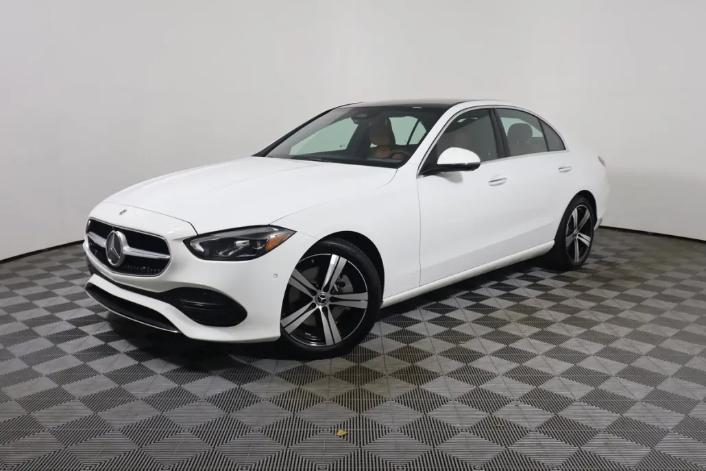 2025 Mercedes Benz C 300 photo 1