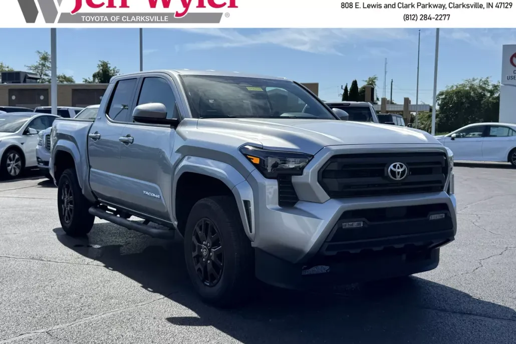 2025 Toyota Tacoma Double Cab photo 1