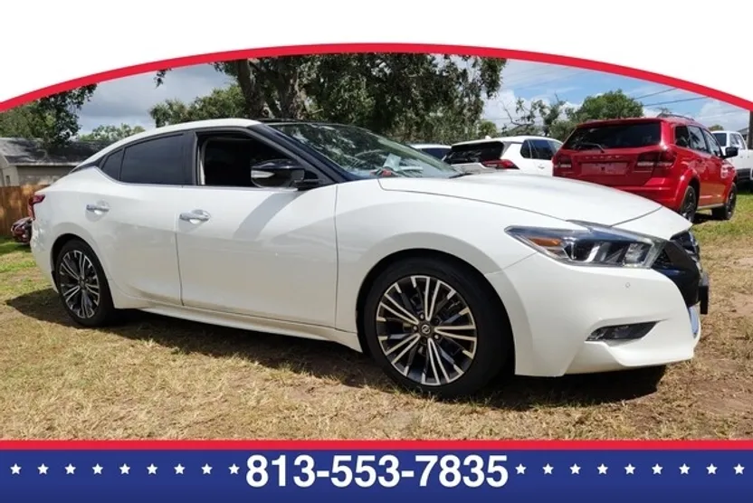 2017 Nissan Maxima SL photo 1