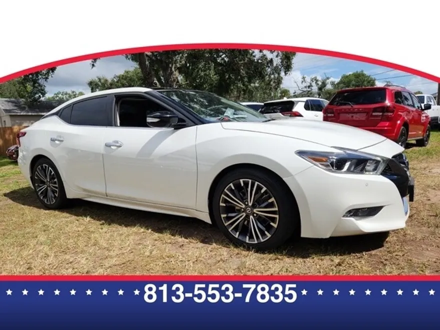 2017 Nissan Maxima SL photo 1
