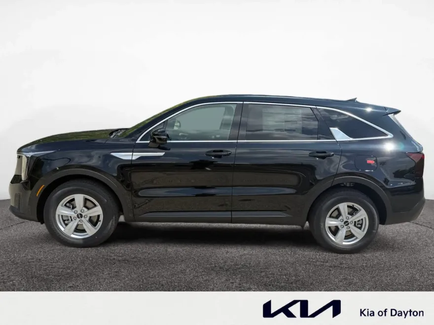 2026 Kia Sorento LX photo 1