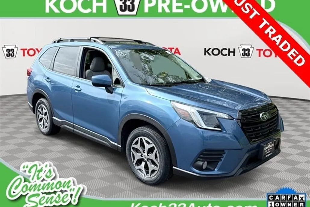 2023 Subaru Forester Premium photo 1