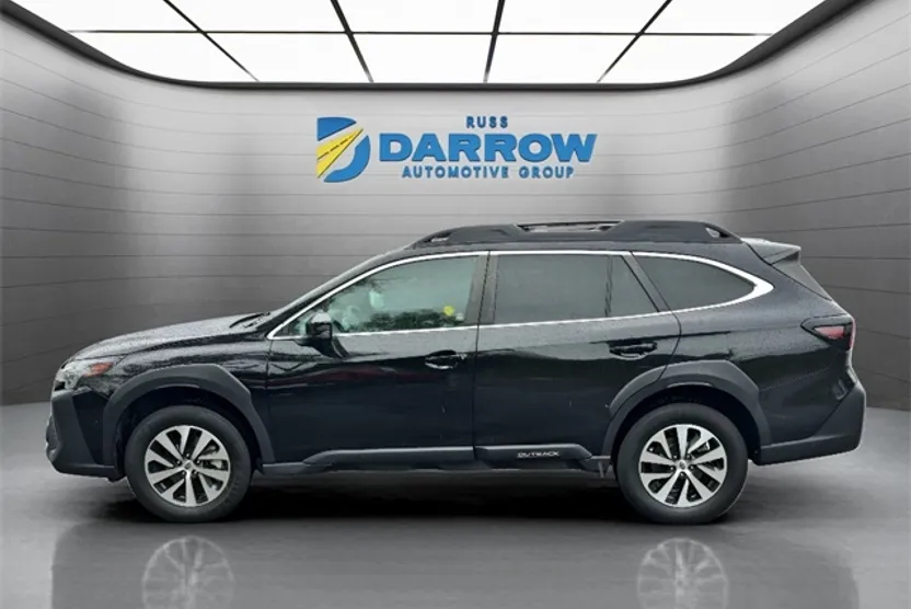 2023 Subaru Outback Premium photo 1
