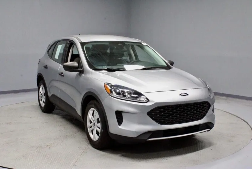 2021 Ford Escape S photo 1