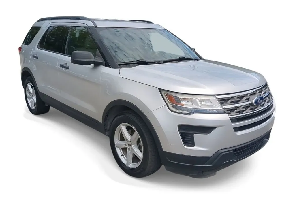2018 Ford Explorer Base photo 1